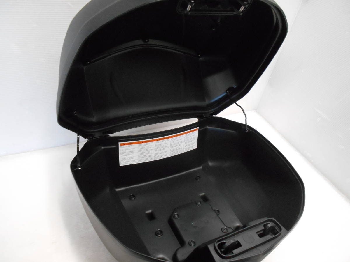 140 新品未使用 ヤマハ ユーロ トップケース 39L(リアボックス