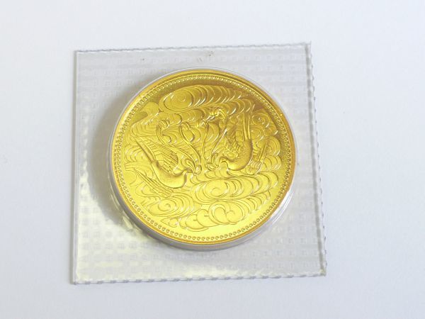 天皇御在位60年記念貨幣 昭和61年 十万円金貨 一万円銀貨 五百円硬貨 