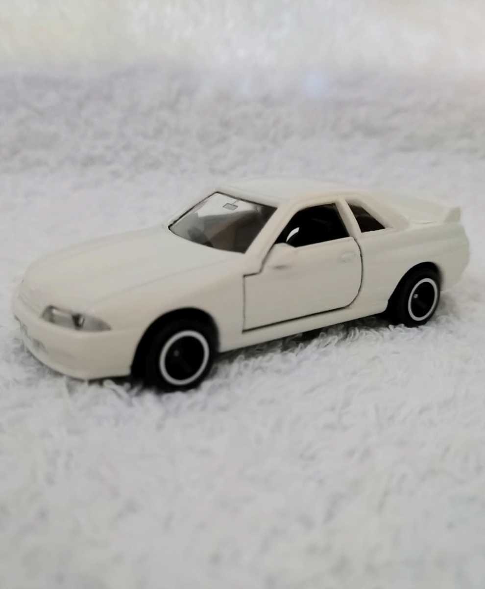 【別注・限定】トミカ スカイライン GTR BNR32 ホワイト（WHITE GT-R・SKYLINE・NISSAN・日産・特注・特注トミカ）_画像2