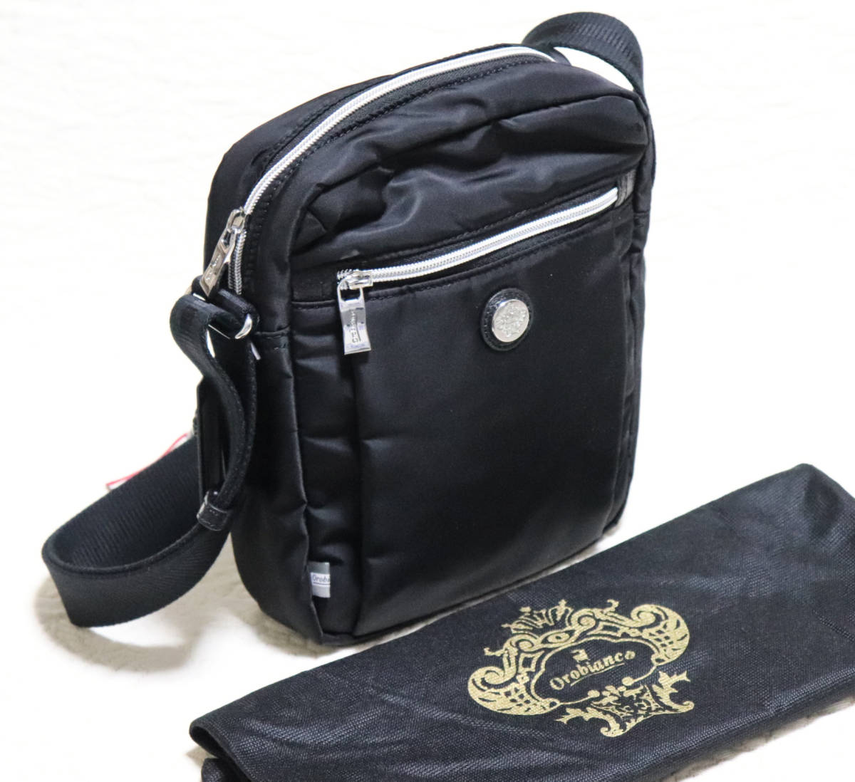 新品タグ付き【オロビアンコ 】軽量 普段使いに丁度良いサイズ SABATO