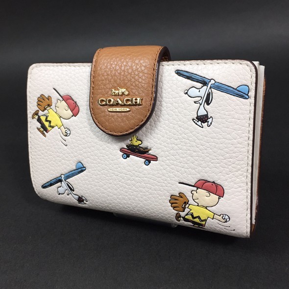 新品】COACH×PEANUTS コーチ スヌーピー 折り財布-