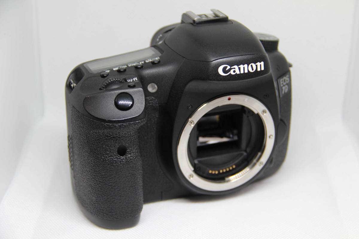 【中古完動作品】キャノン Canon EOS 7D + バッテリーグリップ BG-E7セット