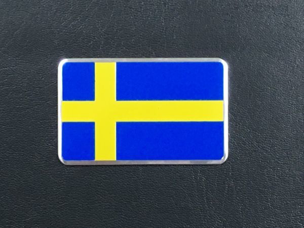 送料無料 スウェーデン 国旗 アルミ ステッカー エンブレム ボルボ サーブ SAAB S40 v40 V50 V60 V70 xc40 XC60S80 C70 シール 国旗 VOLVO\_画像1