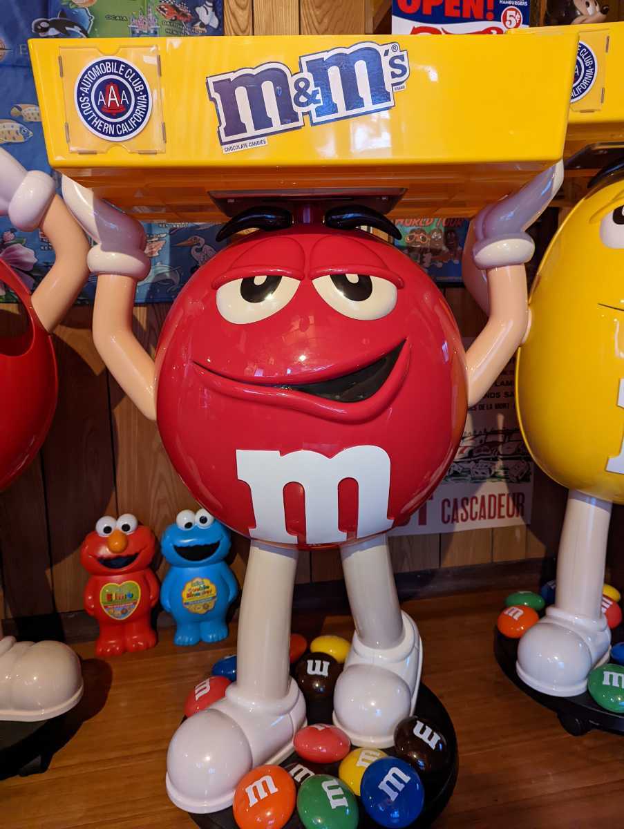 Yahoo!オークション - m&m's エムアンドエムズ 店舗用ディスプレイ