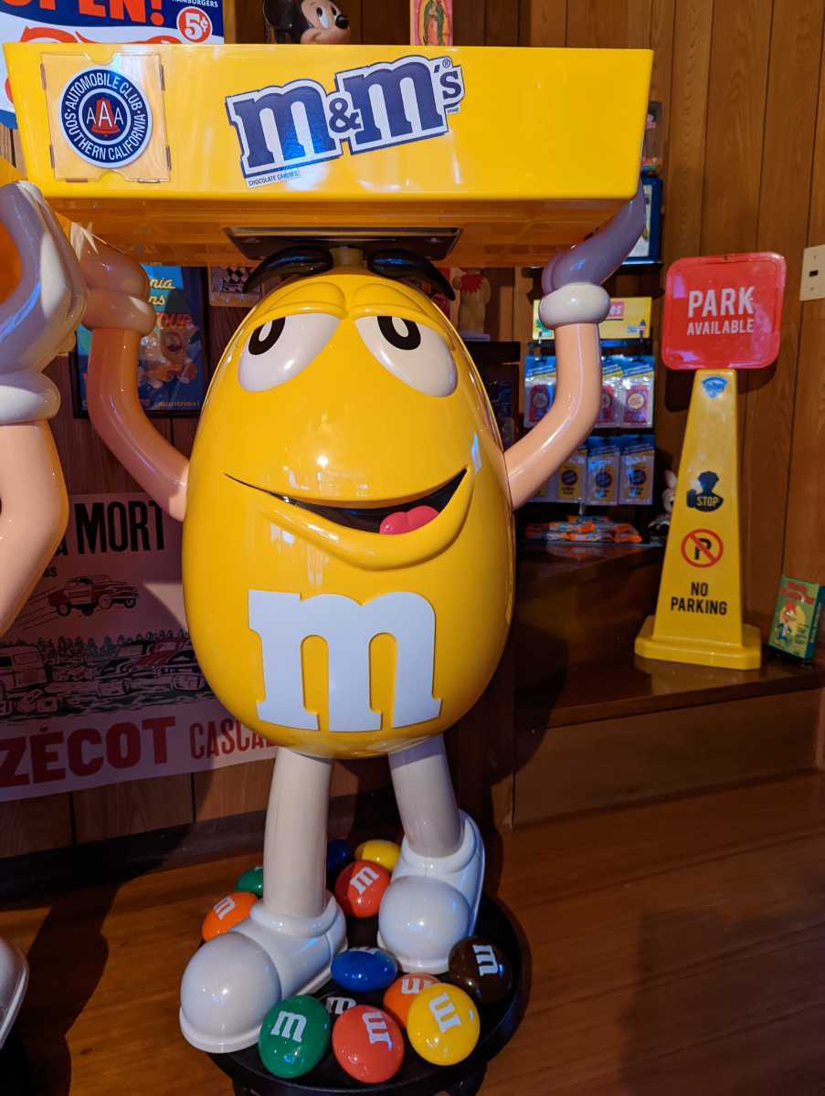 Yahoo!オークション - m&m's エムアンドエムズ 店舗用ディスプレイ