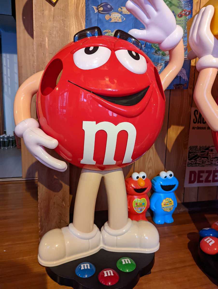 Yahoo!オークション - m&m's エムアンドエムズ 店舗用ディスプレイ