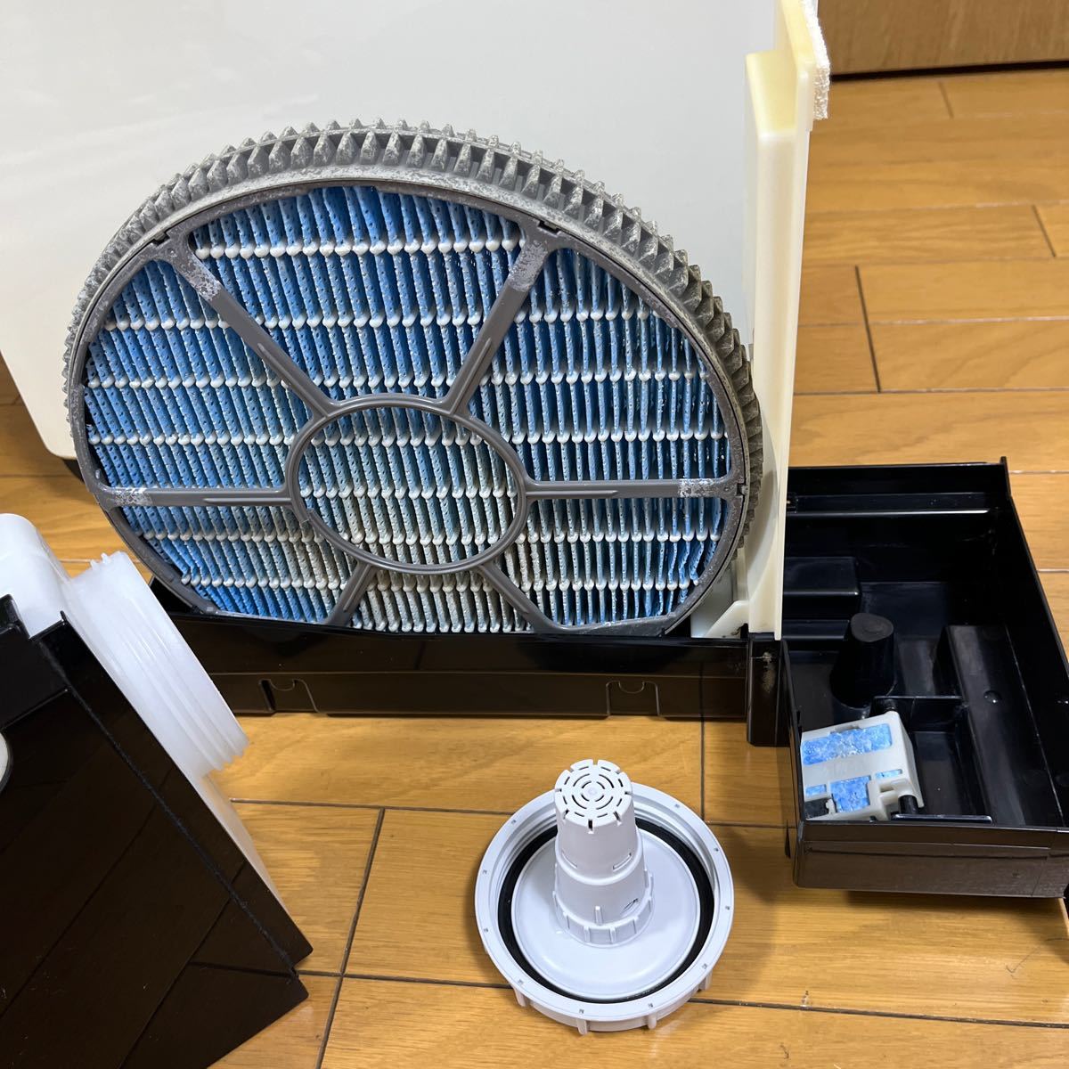 SHARP シャープ KI-EX55-W プラズマクラスター25000 加湿空気 SHARP シャープ KI-EX55-W プラズマクラスター25000 加湿空気