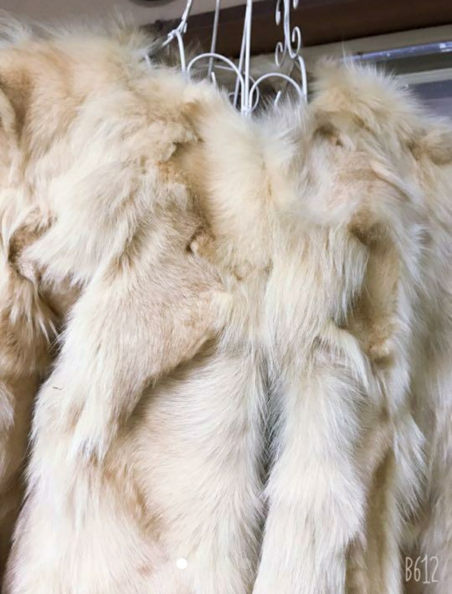 アウトレット直販店 bicolor fox fur coat ファーコート www.urbanbug.net