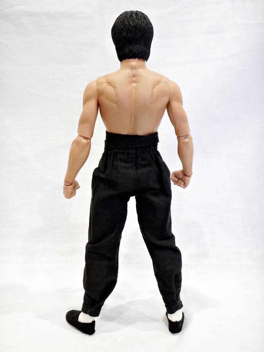 Yahoo!オークション - ブルース・リー 1/6スケール カスタム Yahoo!オークション - ブルース・リー 1/6スケール カスタム