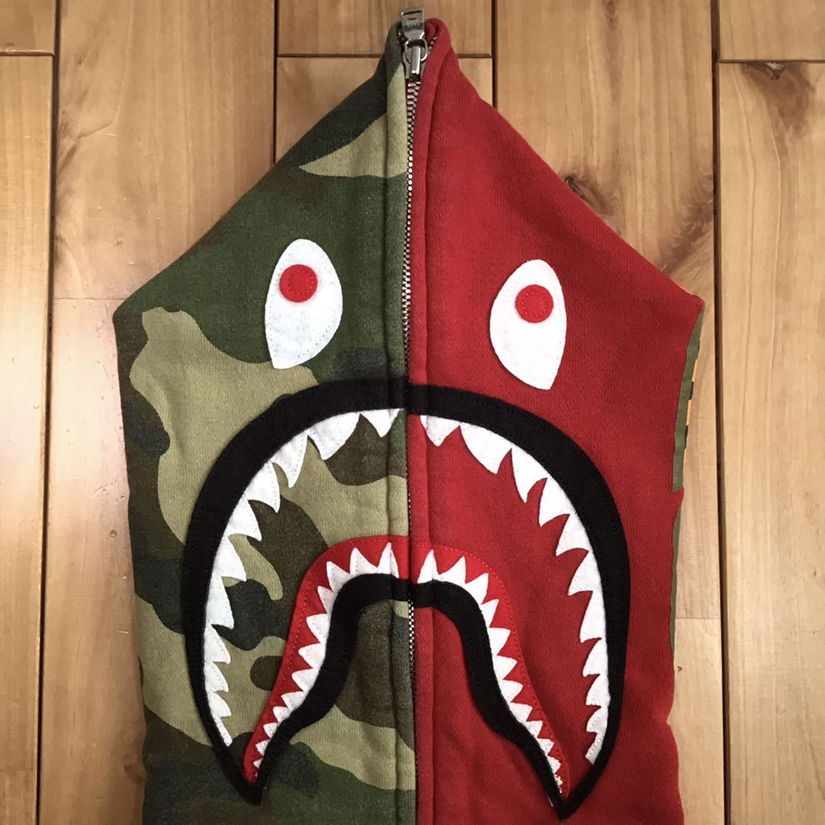 ★初代★ 2004年 1st model シャーク パーカー XSサイズ shark full zip hoodie a bathing ape BAPE エイプ ベイプ スケシン NIGO 85g_画像2