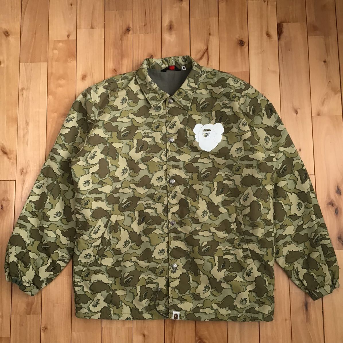 ★激レア★ kaws × BAPE cloud camo コーチジャケット Lサイズ a bathing ape jacket エイプ ベイプ アベイシングエイプ カウズ nigo oj9