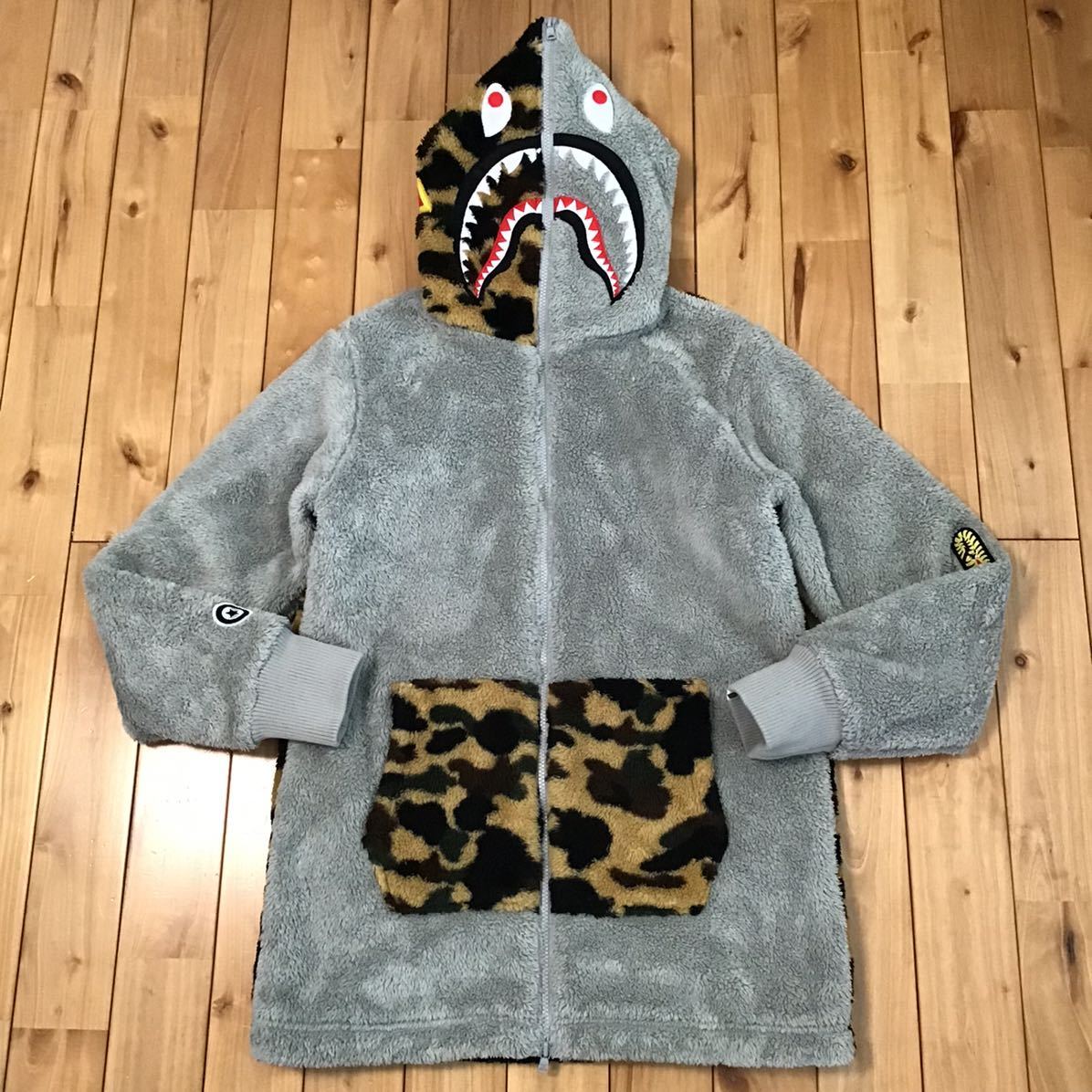 2017年 ボア シャーク パーカー Mサイズ BOA shark full zip hoodie a bathing ape BAPE エイプ ベイプ アベイシングエイプ 迷彩 u62_画像1