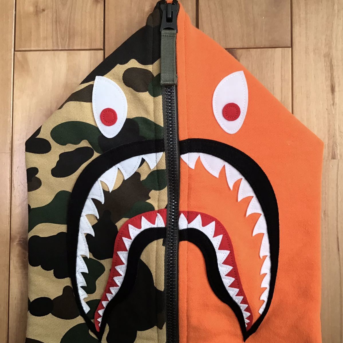 crazy camo シャーク パーカー Lサイズ mad shark full zip hoodie a bathing ape bape クレイジー 迷彩 エイプ ベイプ アベイシングエイプ_画像2