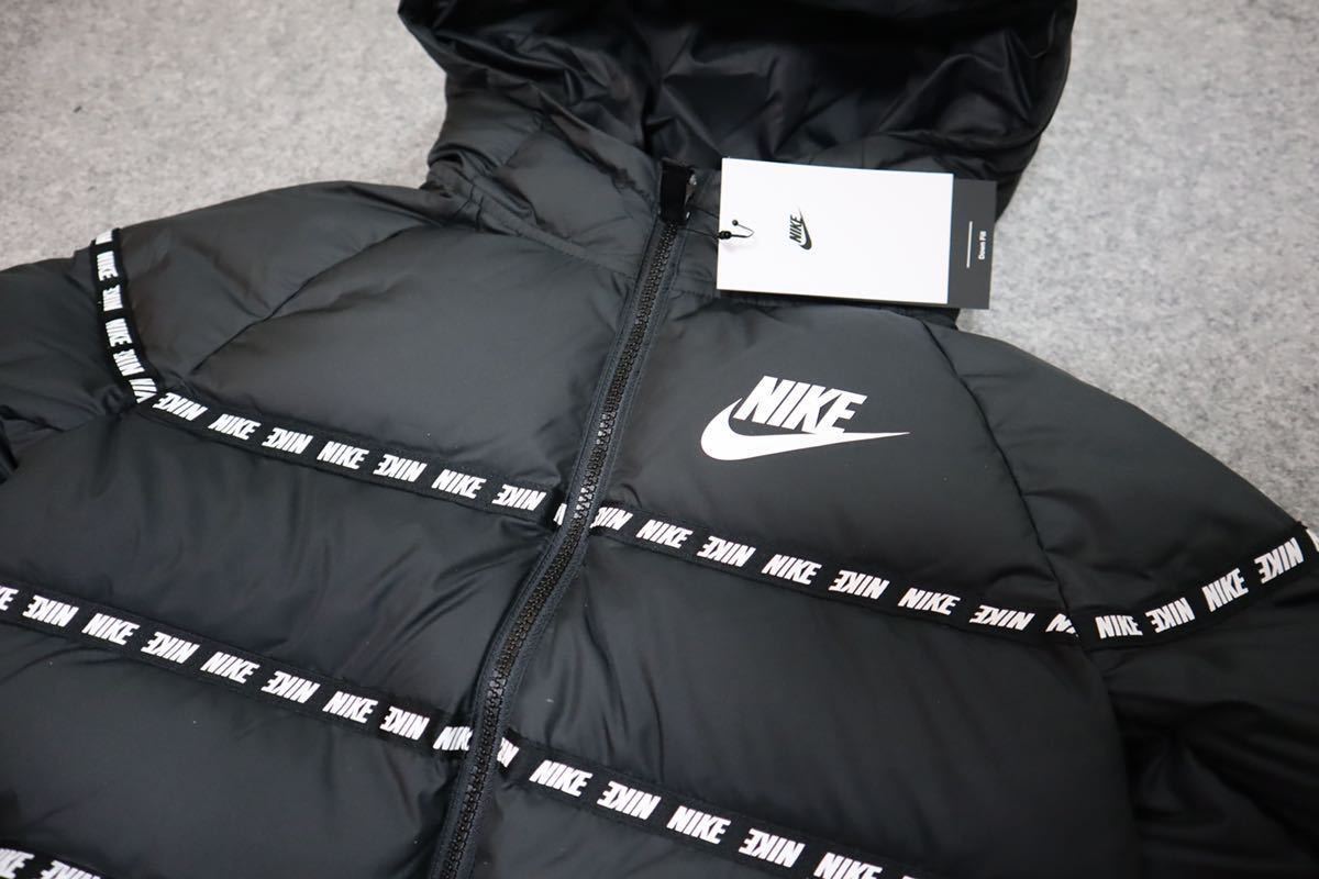 新品 定価16500円 150㎝ NIKE ナイキ キッズ ダウンジャケット 新品 定価16500円 150㎝ NIKE ナイキ キッズ ダウンジャケット