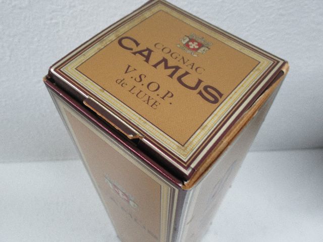 CAMUS VSOP de LUXE カミュ コニャック デラックス ブランデー 40度 700ml 箱付/古酒_画像7