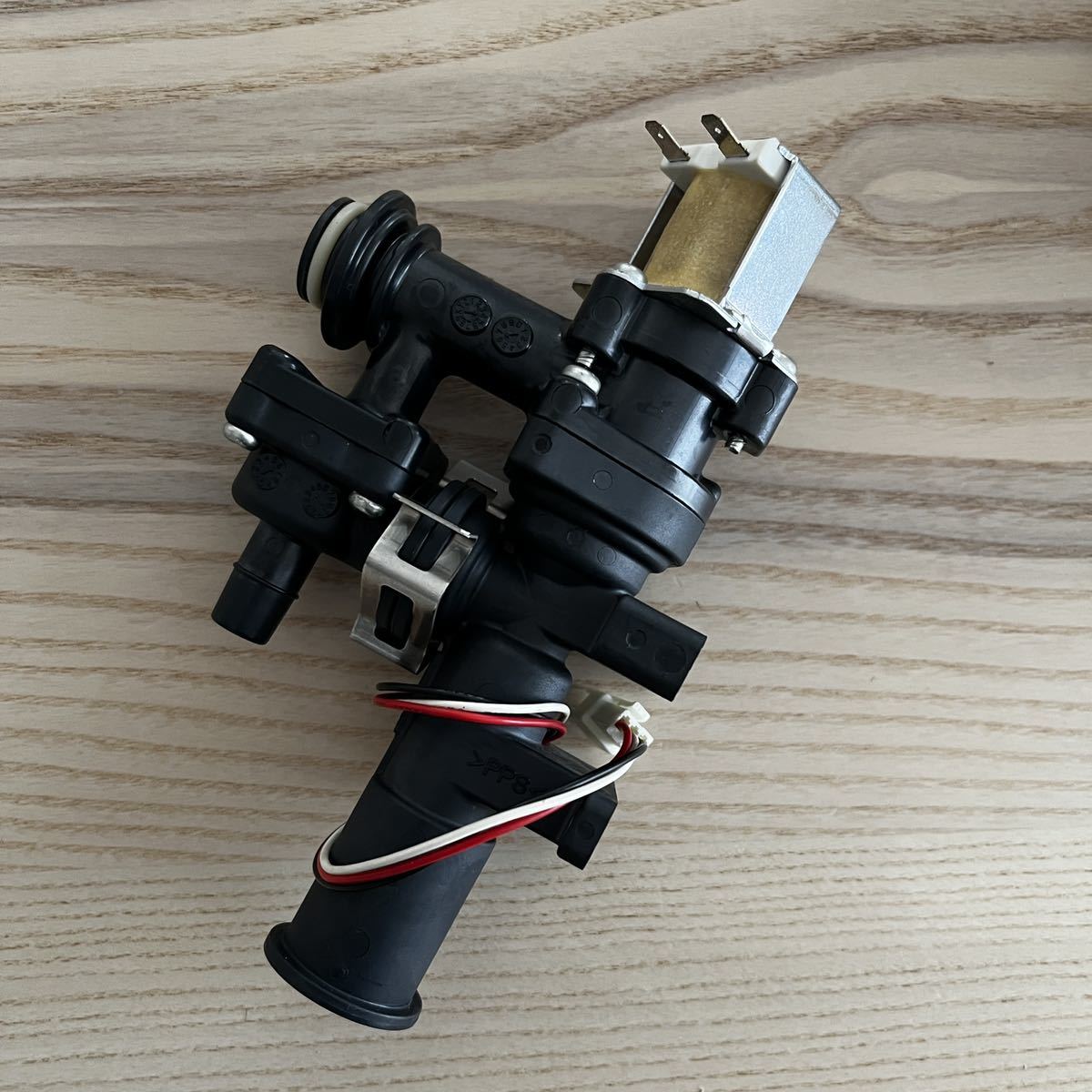 三菱 給湯器 風呂電磁弁 温水器 エラーP05 SRT-4668WFU-BL他 三菱 給湯器 風呂電磁弁 温水器 エラーP05 SRT-4668WFU-BL他