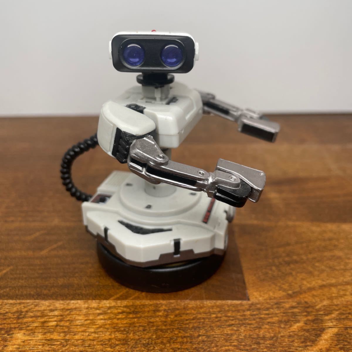 カムイ 海外カラーロボット R.O.B. amiibo アミーボ Nintendo ファイアーエムブレム