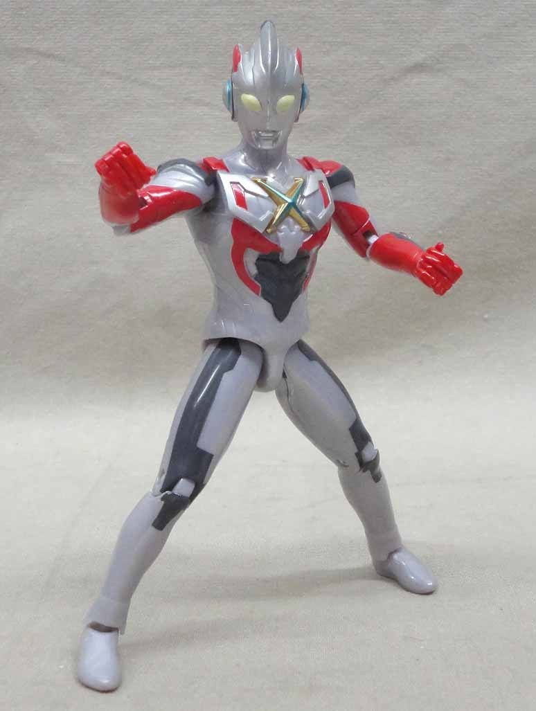 Yahoo!オークション - ウルトラアクションフィギュア ウルトラマン