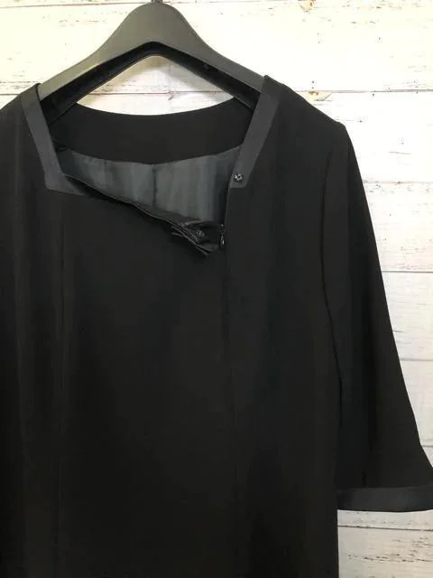 新品15号・喪服礼服・アンサンブル・黒系・ブラックフォーマル h854