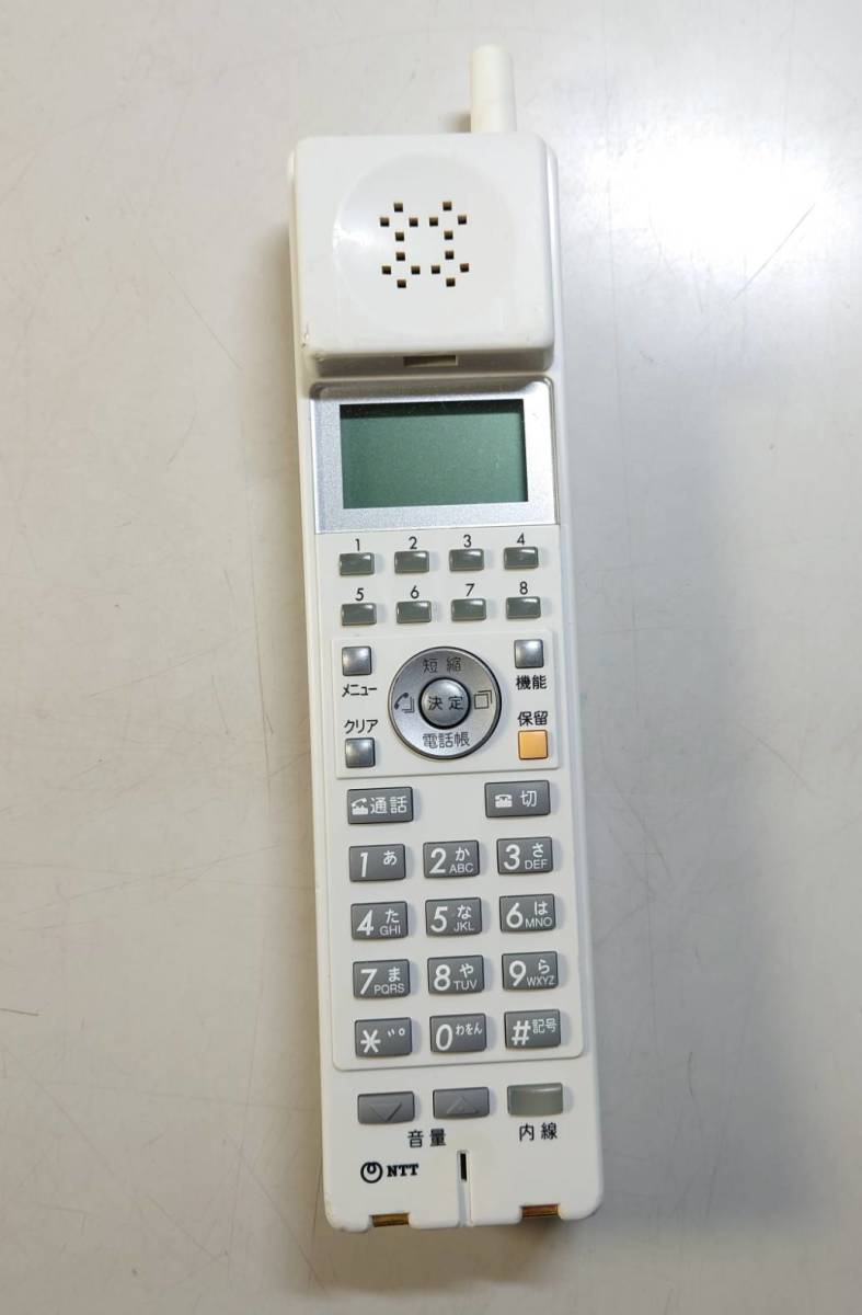 KN1803 【ジャンク品】NTT 電話機 子機のみ NX-(24)CCLIPTEL-(1)(W)【子機のみ】_画像1