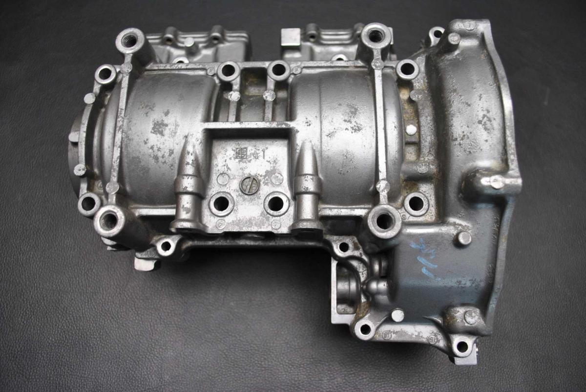 カワサキ 750SX 1993年モデル 純正 セット クランクケース (部品 カワサキ 750SX 1993年モデル 純正 セット クランクケース (部品