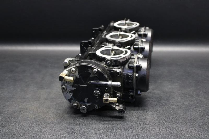 14000円 カワサキ 1100STX 2000年モデル 純正 キヤブレタアツシ 14000円 カワサキ 1100STX 2000年モデル 純正 キヤブレタアツシ