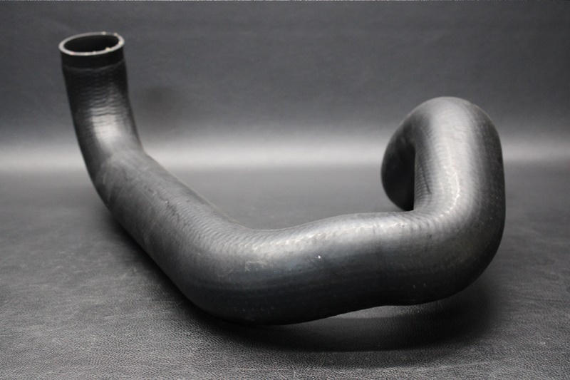 シードゥ RXT 2005年モデル 純正 FRONT EXHAUST HOSE (部品番号 シードゥ RXT 2005年モデル 純正 FRONT EXHAUST HOSE (部品番号
