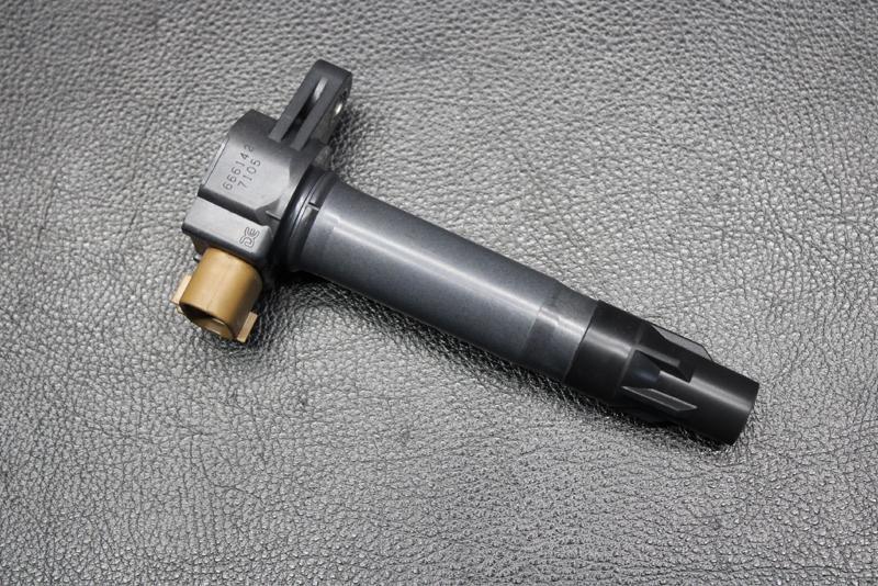 シードゥ RXT-X 300RS 2017年モデル 純正 IGNITION COIL (部品番号420666142) 中古 [S437-017]_画像2