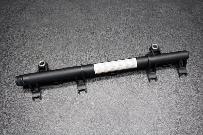 シードゥ RXT-X 300RS 2017年モデル 純正 FUEL RAIL ASS'Y (部品番号420874393) 中古 [S437-020]_画像6