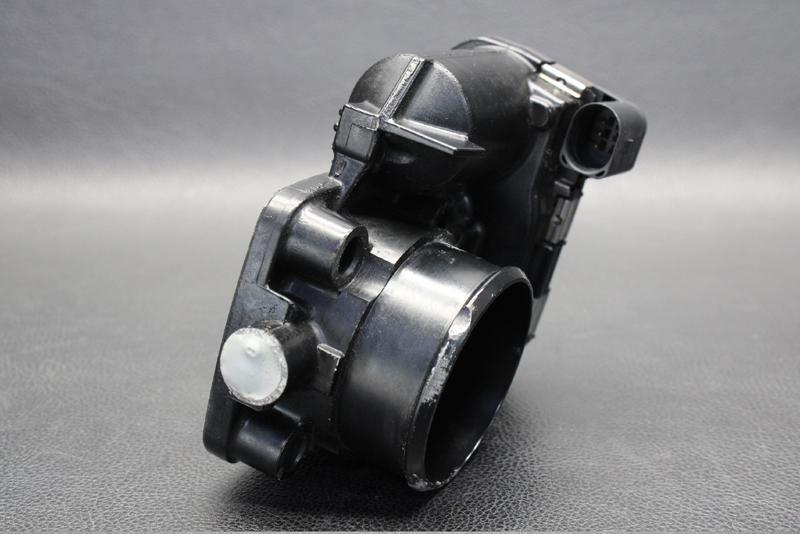 19250円 シードゥ RXT 260 2011年モデル 純正 THROTTLE BODY 19250円 シードゥ RXT 260 2011年モデル 純正 THROTTLE BODY