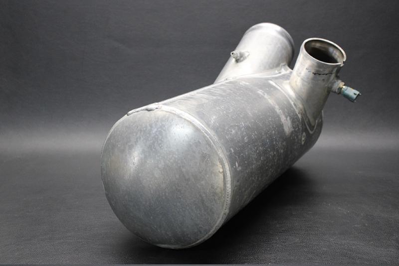 7000円 シードゥ RXT-X 260 2010年モデル 純正 MUFFLER (部品 7000円 シードゥ RXT-X 260 2010年モデル 純正 MUFFLER (部品