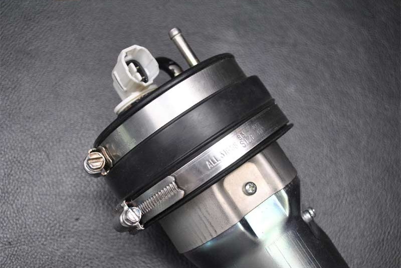 カワサキ ULTRA300X 2011年モデル 純正 ポンプ(フューエル カワサキ ULTRA300X 2011年モデル 純正 ポンプ(フューエル
