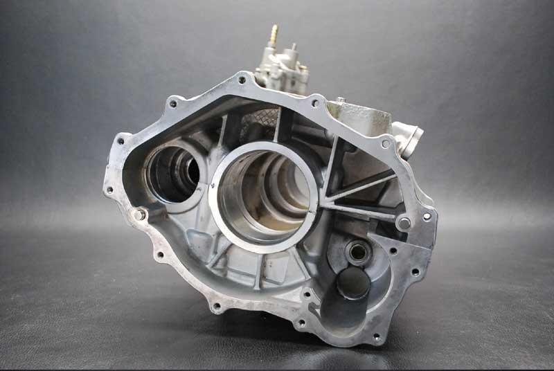 10200円 シードゥ GTX DI 2002年モデル 純正 CRANKCASE ASS'Y 10200円 シードゥ GTX DI 2002年モデル 純正 CRANKCASE ASS'Y