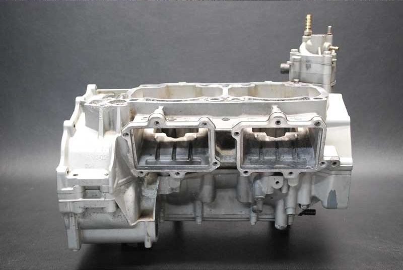 10200円 シードゥ GTX DI 2002年モデル 純正 CRANKCASE ASS'Y 10200円 シードゥ GTX DI 2002年モデル 純正 CRANKCASE ASS'Y