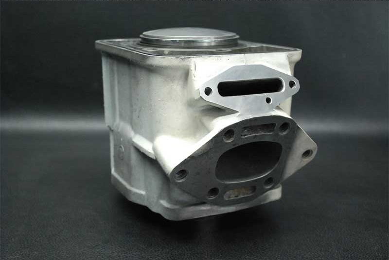 シードゥ SPX 1997年モデル 純正 CYLINDER WITH SLEEVE (部品 シードゥ SPX 1997年モデル 純正 CYLINDER WITH SLEEVE (部品