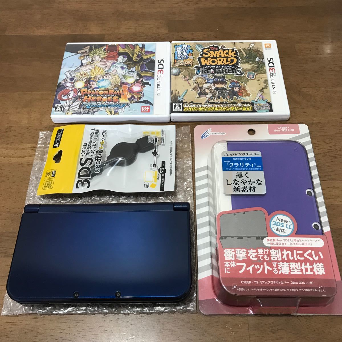 枚数限定 New 3ds Ll カバー 充電器 ソフトセット 未使用