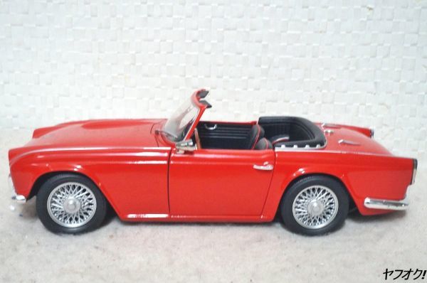 JADI TRIUMPH TR4 1/18 ミニカー 赤_画像3