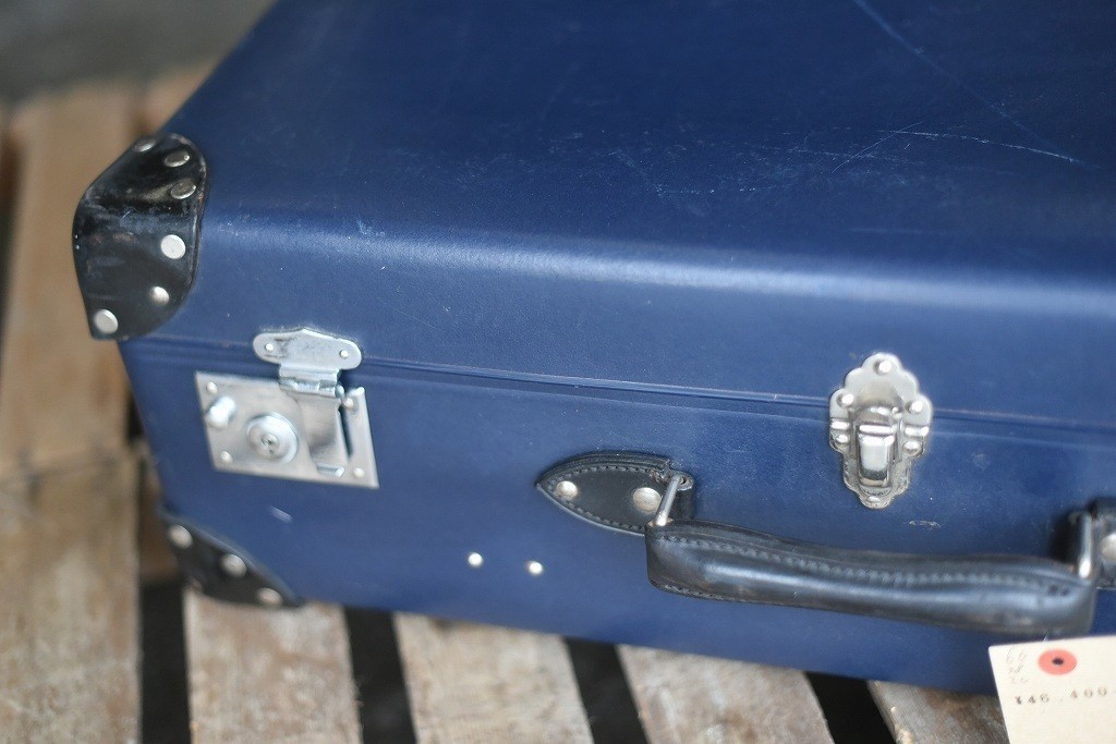 105691 Vintage Britain glove Toro ta-[GLOBE TROTTER] trunk case Vintage antique suitcase leather bag 