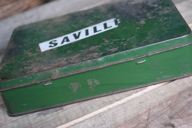 105151 ヴィンテージ　「SAVILLE」　BRITISH MADE アイアンボックス　箱　英国製 アンティーク ビンテージ 　英国　イギリス キャンプ　_画像5