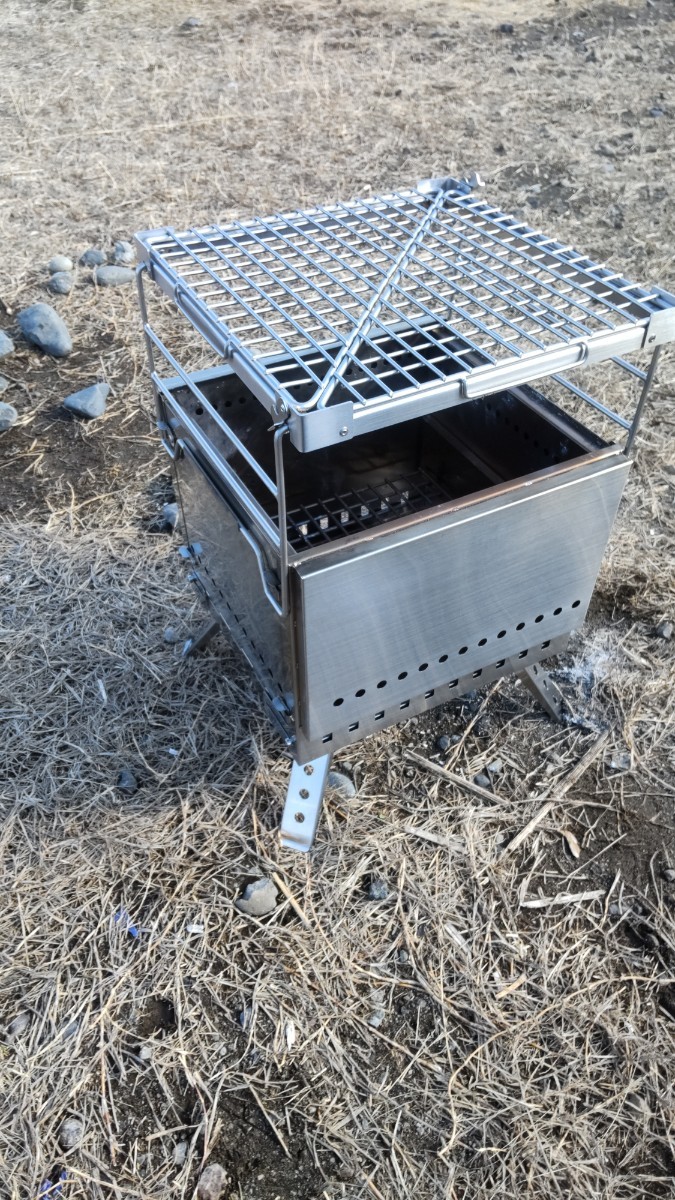 Winnerwell ウィンナーウェル 折りたたみ式 二次燃焼型 グリル Winnerwell ウィンナーウェル 折りたたみ式 二次燃焼型 グリル