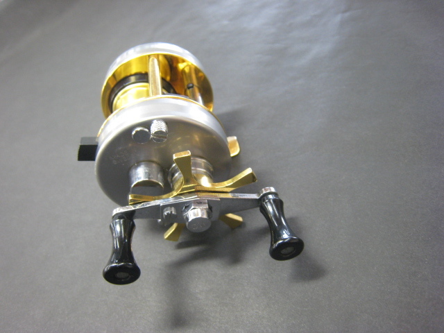 ABU アンバサダー2500C アブ 2500 CDL 渓流 ベイトフィネス ABU アンバサダー2500C アブ 2500 CDL 渓流 ベイトフィネス