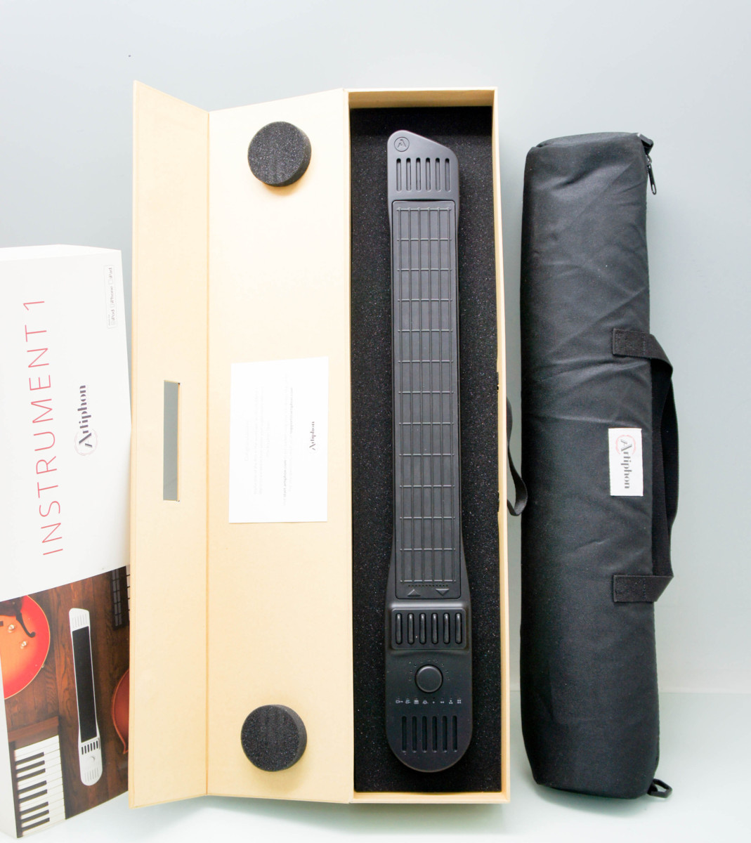 未使用 Artiphon アーティフォン INSTRUMENT 1 ギター型MIDI