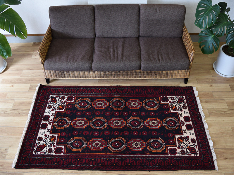 良品 ペルシャ 部族絨毯 バルーチ 縦2m 横1m 2m2 ～2畳 190 x 110 cm