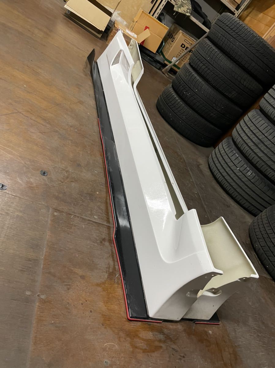 美品 BCNR33 R33用 トラスト グレッディ サイドスカート サイド