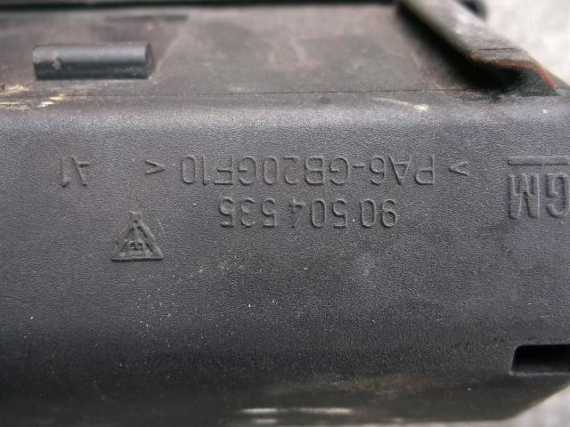  Opel Vectra GF-XH201 fuse box 