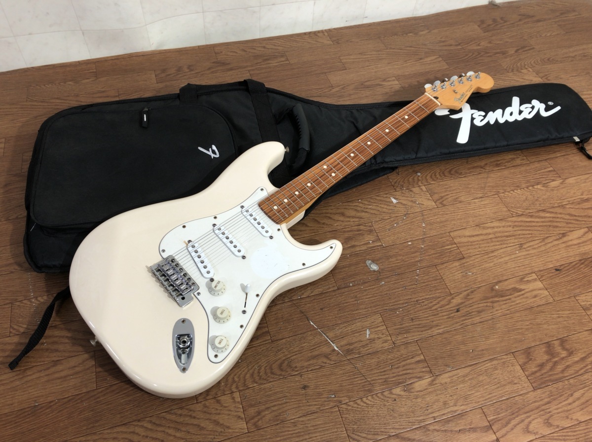 D014C023○Fender Mexico フェンダーメキシコ ストラトキャスター