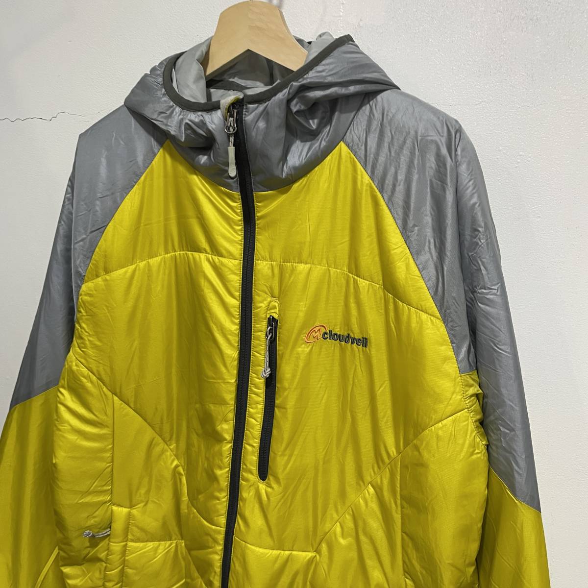  free shipping * great popularity *CLOUDVEIL* switch . cotton inside with a hood . jacket * Prima loft * protection against cold .** climbing * mountain climbing *D7c