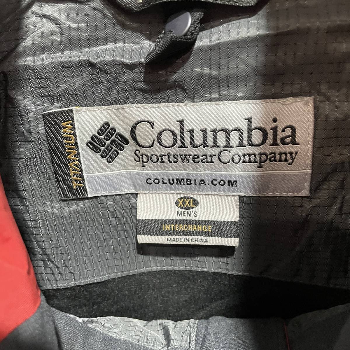 送料無料 Columbia コロンビア 切替えマウンテンジャケット オムニテック タイタニウム クライミング 登山 D9c