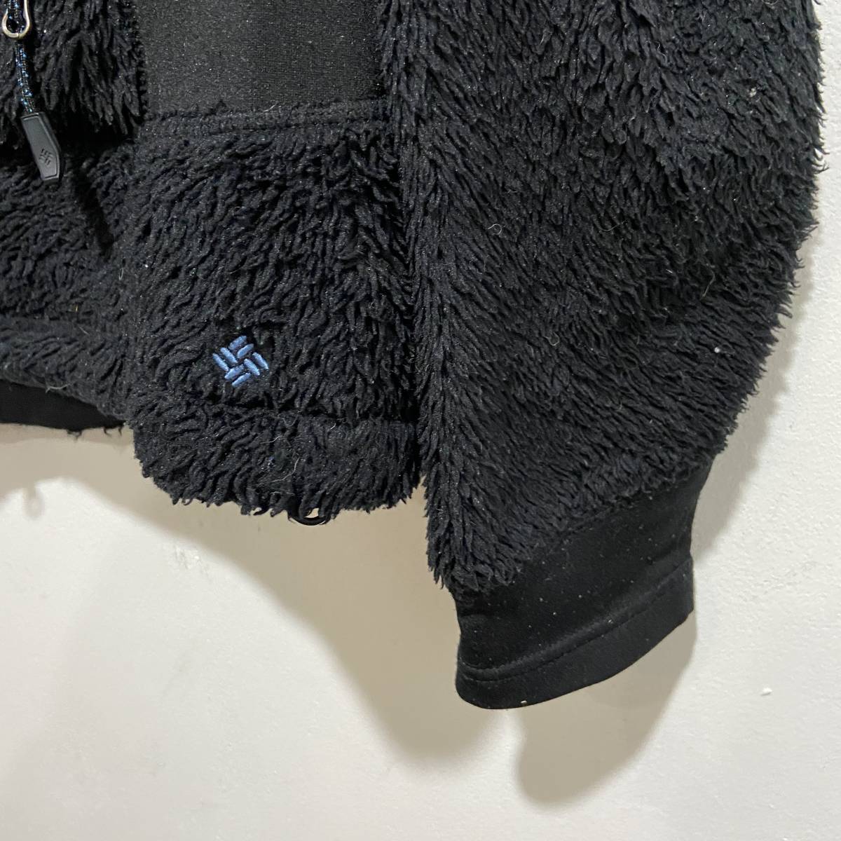 ☆送料無(wú)料☆Columbia☆コロンビア☆フリースジャケット☆メンズL☆黒☆モコモコ☆アウトドア☆B22
