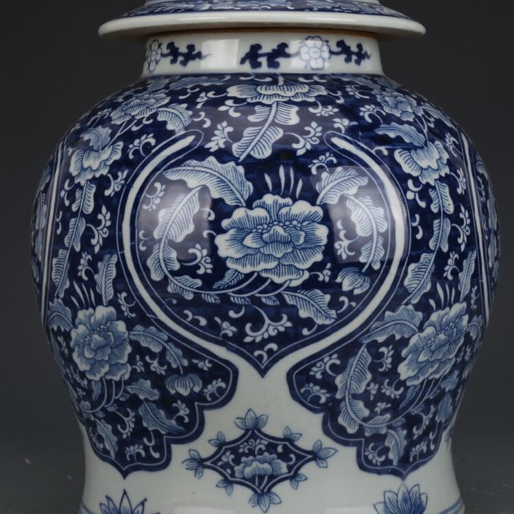 h01-民国青と白のマグネット コレクション磁器の置物花瓶の置物磁器茶